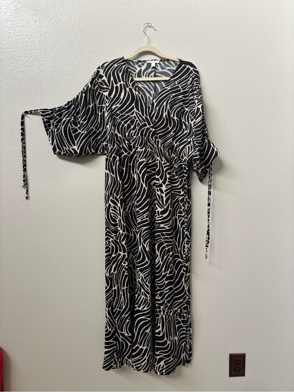 Cato Black & Cream Abstract Print Maxi Dress